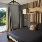 Somptueuse Propriété Familiale Piscine, à Pied Casa vacanze
