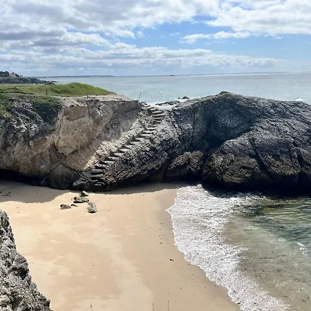 Casa de Férias Somptueuse Propriété Familiale Piscine, à Pied
