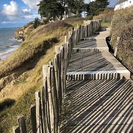 Somptueuse Propriété Familiale Piscine, à Pied